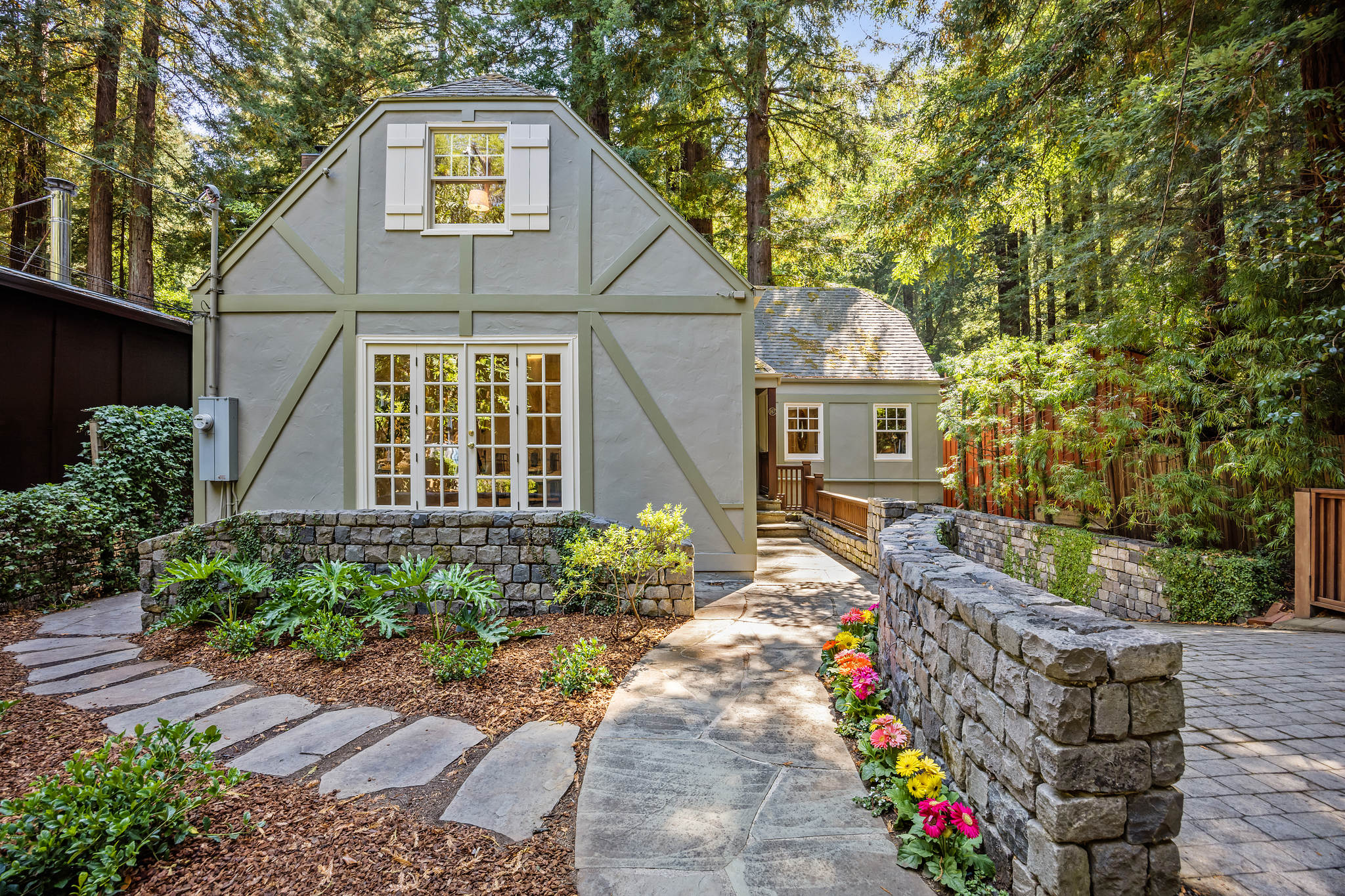 167 Madrone Avenue, Larkspur Presented by Glen Barras