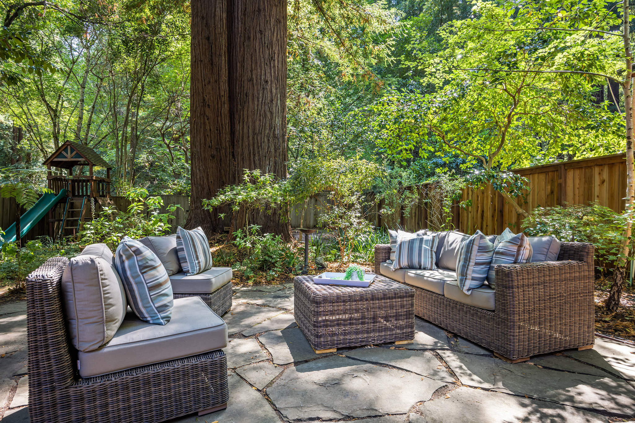 167 Madrone Avenue, Larkspur Presented by Glen Barras