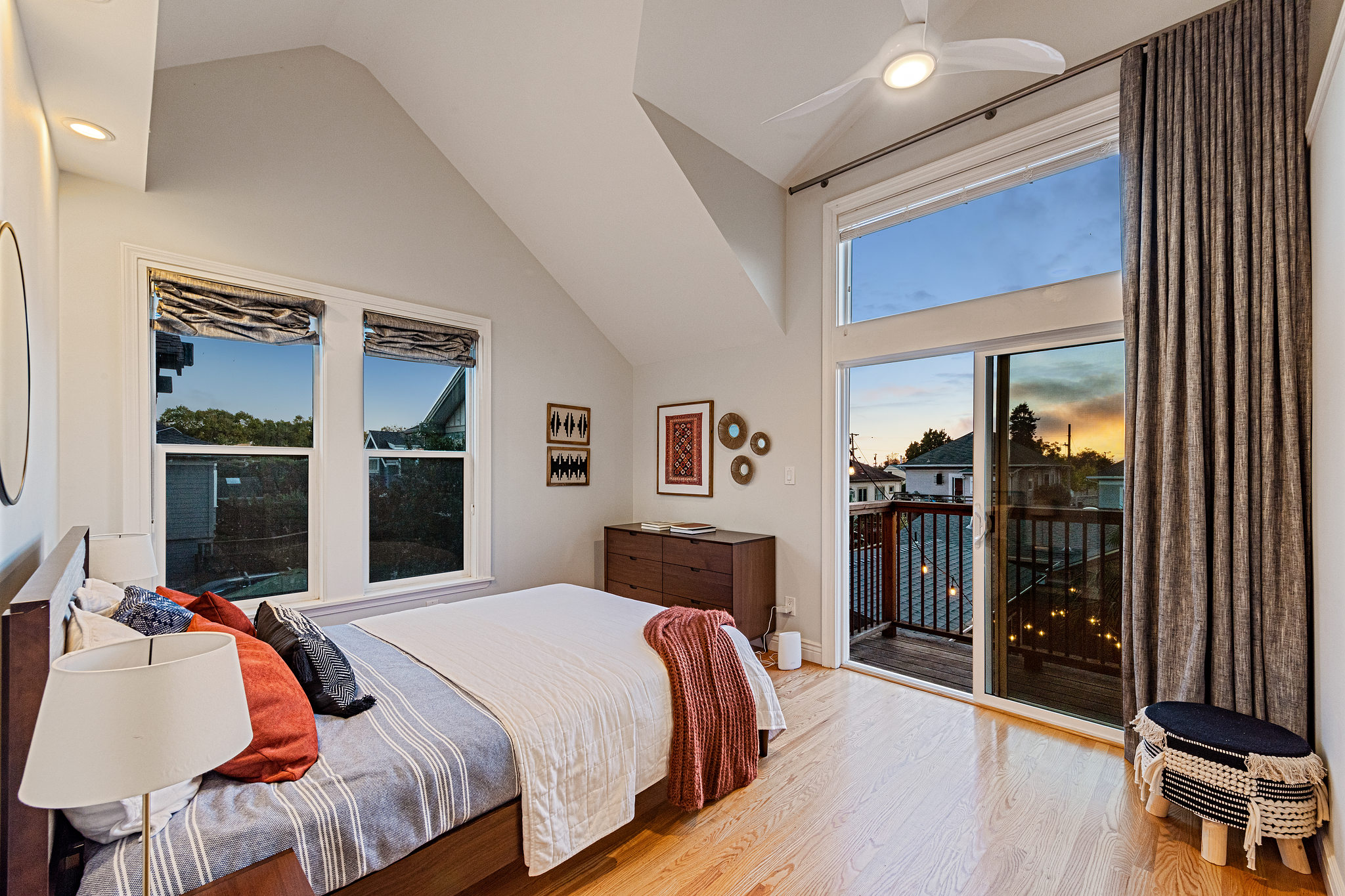 Image number 8 for slideshow of 2216 Ninth Street