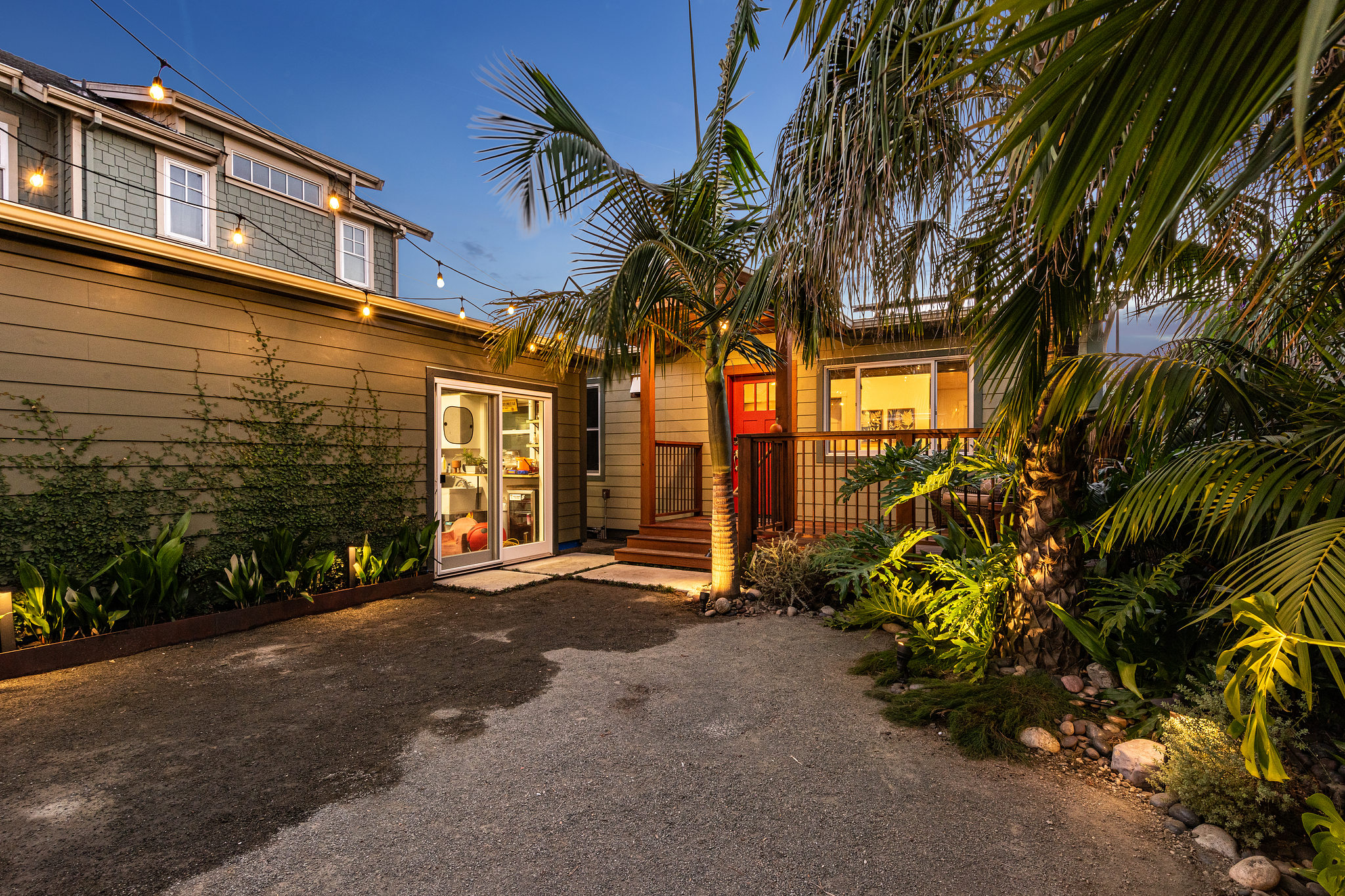 Image number 11 for slideshow of 2216 Ninth Street