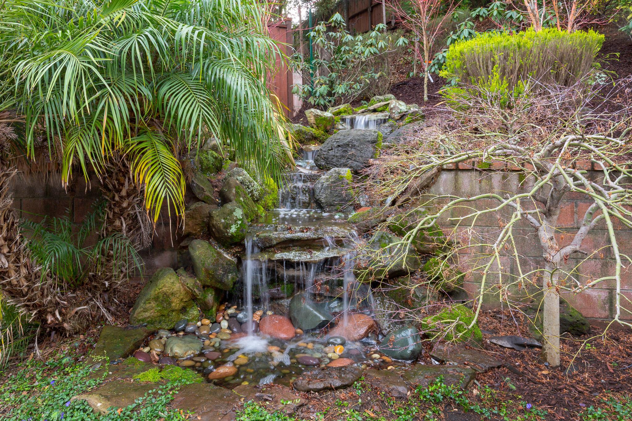 261 Silverado Court — Waterfall Feature