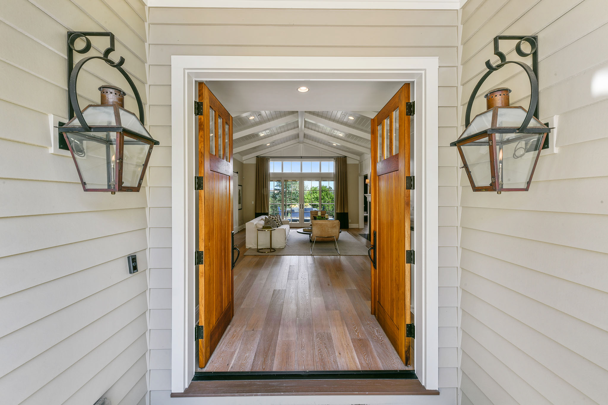 Image number 3 for slideshow of 41 Prado Way