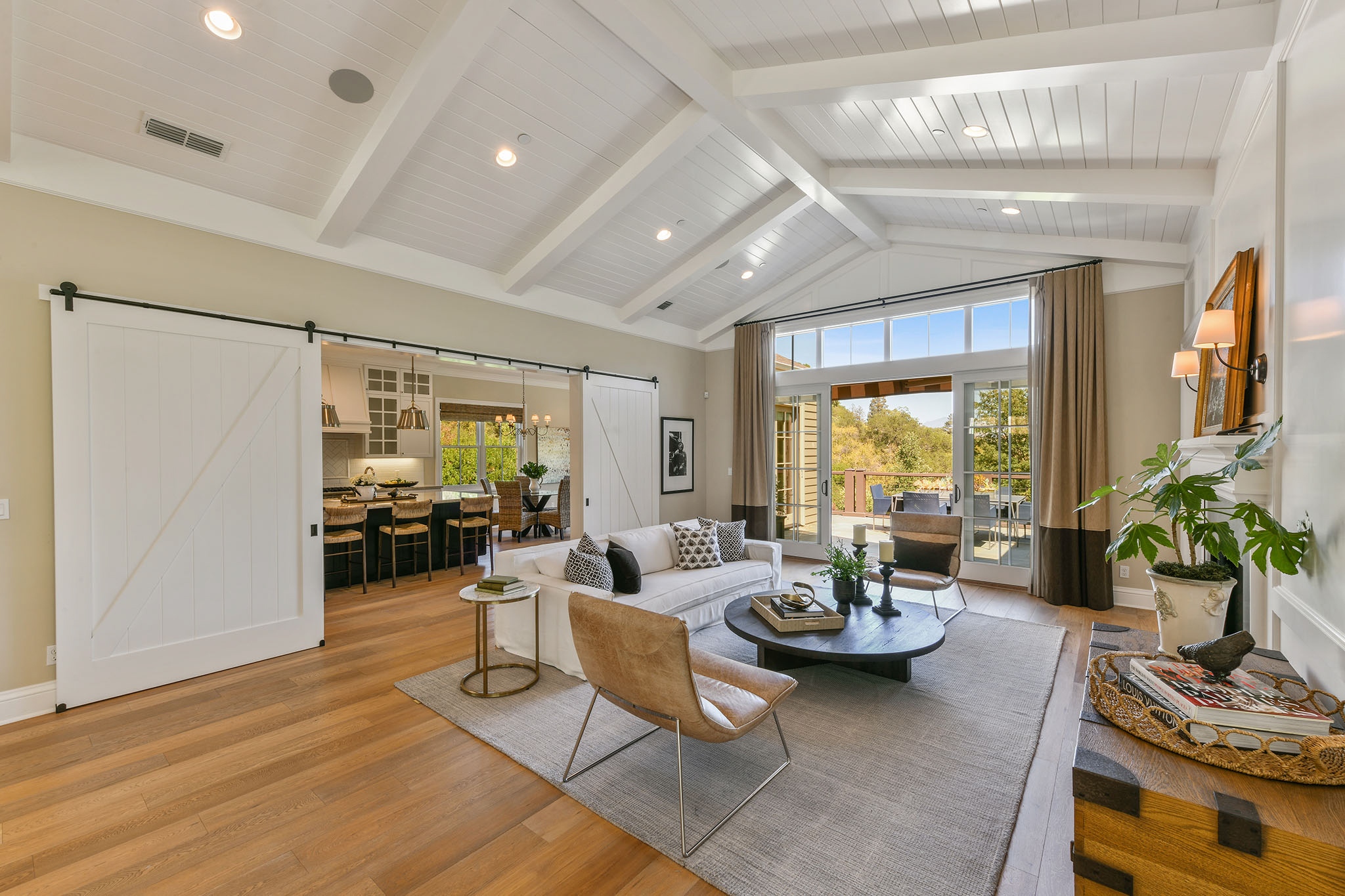 Image number 6 for slideshow of 41 Prado Way