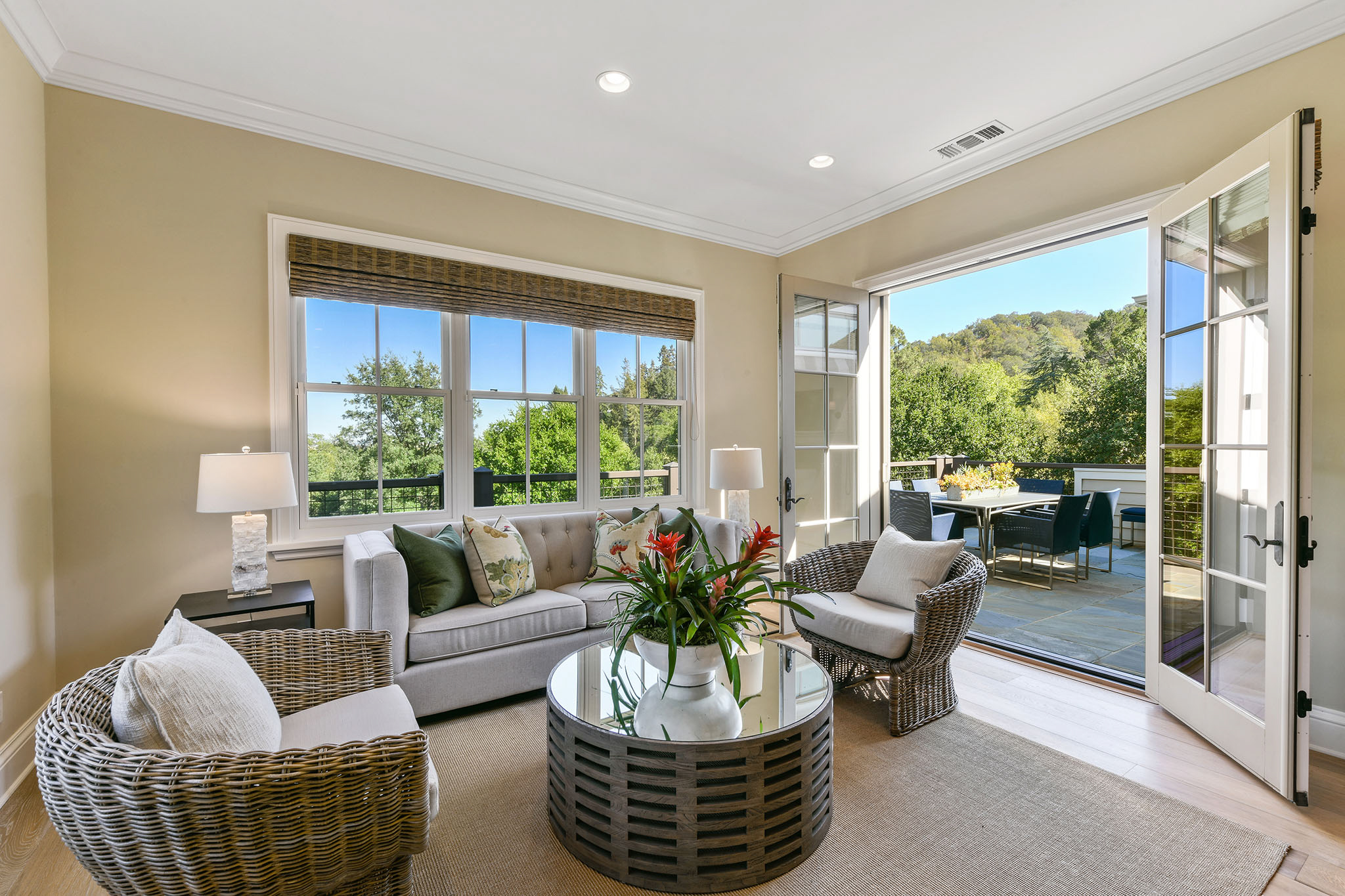 Image number 15 for slideshow of 41 Prado Way