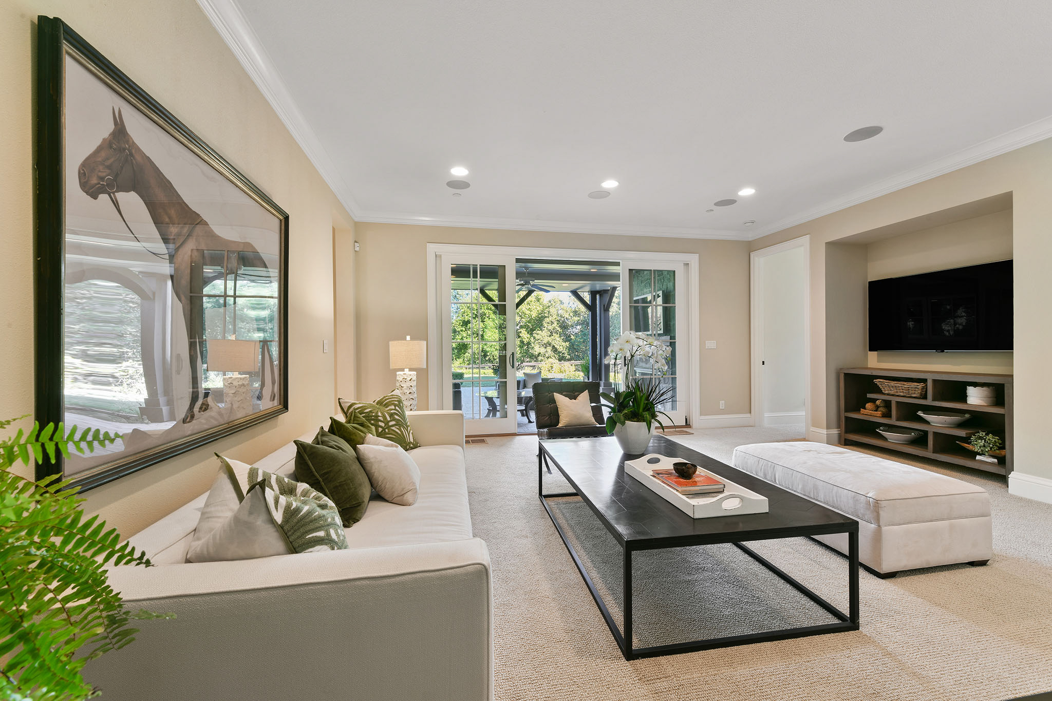 Image number 24 for slideshow of 41 Prado Way