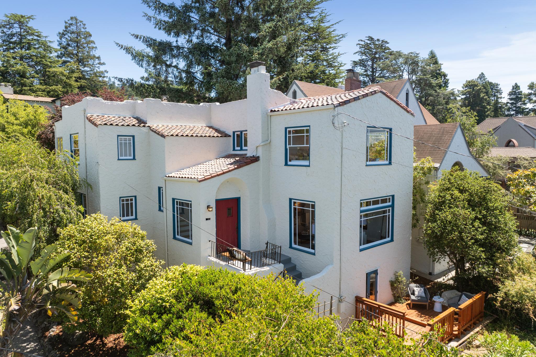 601 San Luis Road presented by Team Forest (Ana and Adam & Pascal)