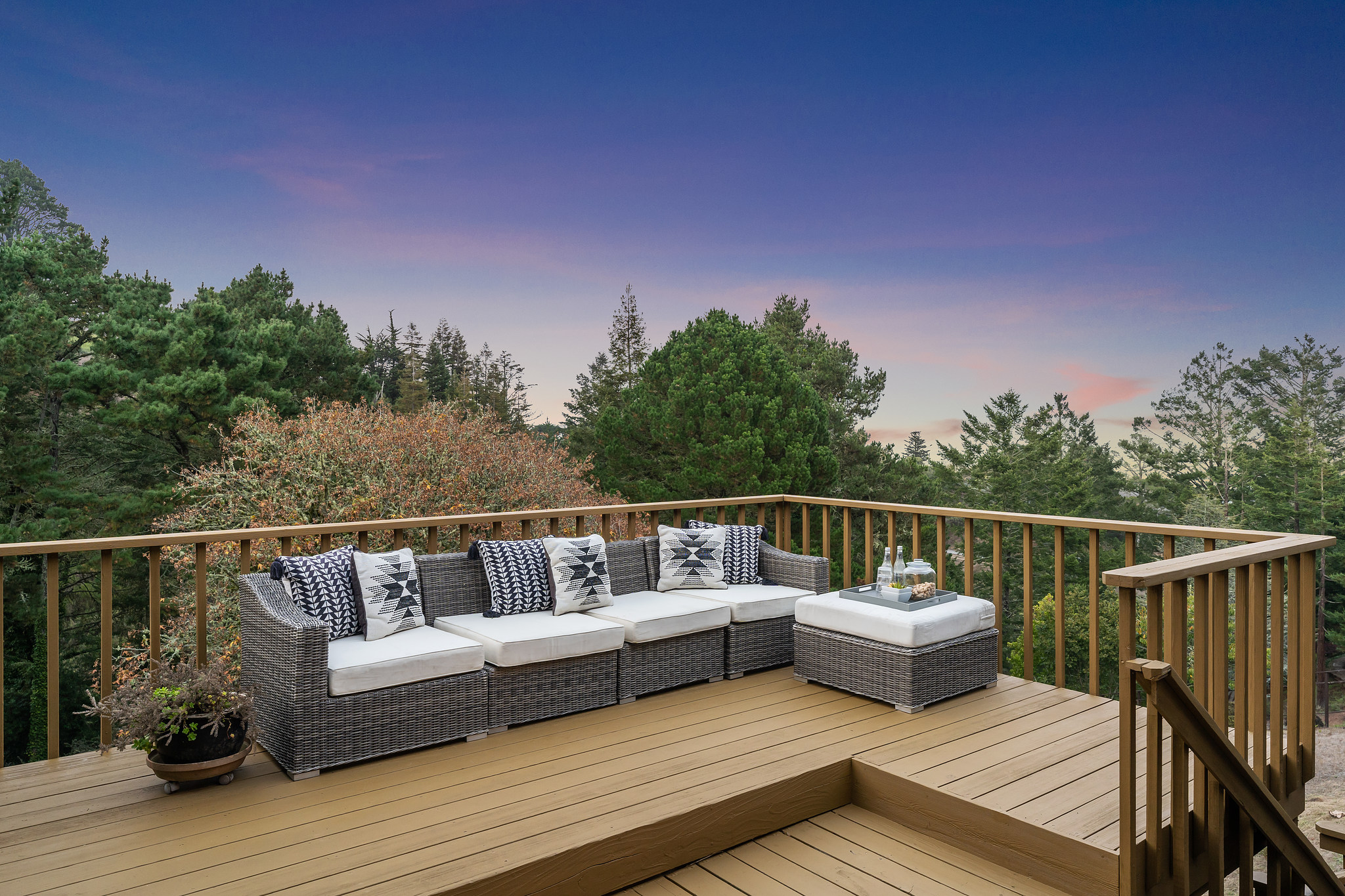 Image number 4 for slideshow of 65 Ridge Avenue