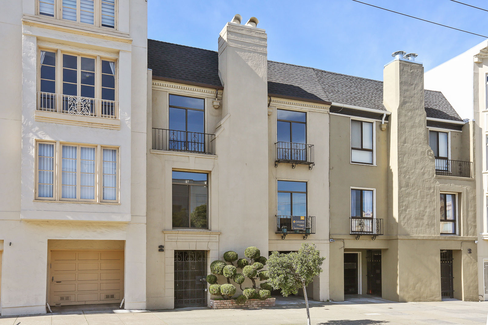Image number 1 for slideshow of 3537 Fillmore Street, San Francisco