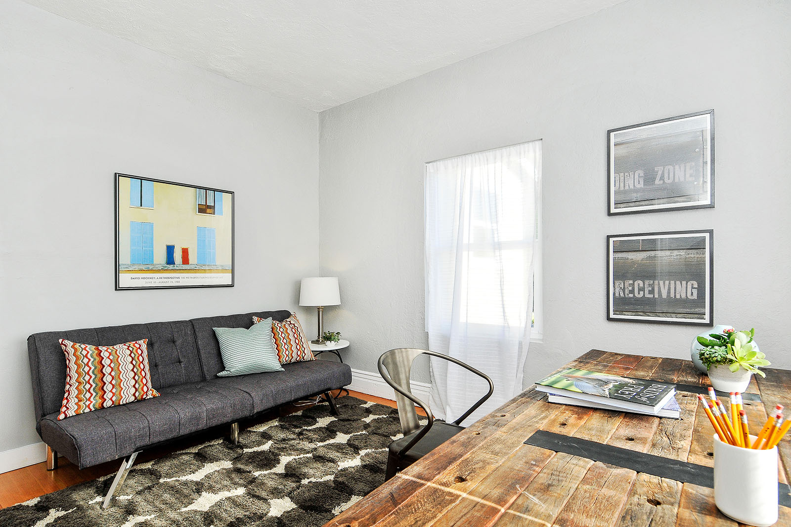 Image number 3 for slideshow of 986 37th St. Oakland CA 94608