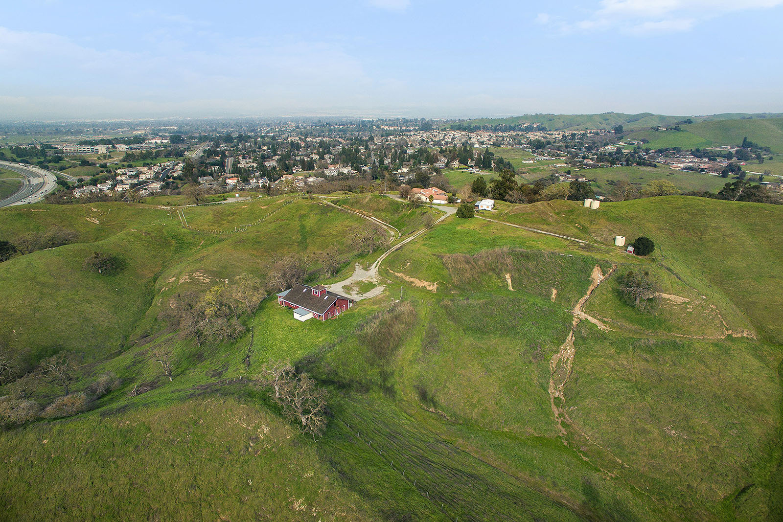 Image number 4 for slideshow of 255 Happy Valley Road -