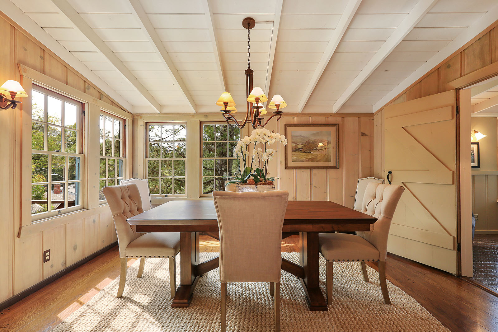 Image number 3 for slideshow of 2666 Camino Lenada St, Oakland -