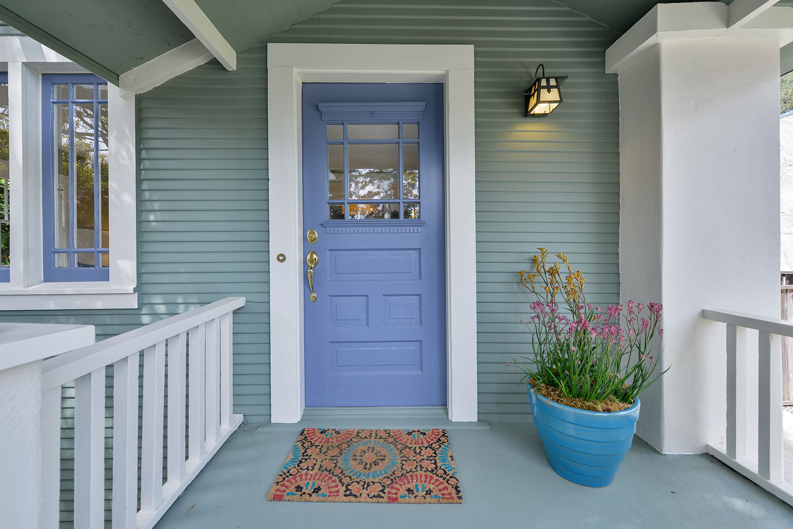 Image number 2 for slideshow of 1253 Hearst Avenue 94702