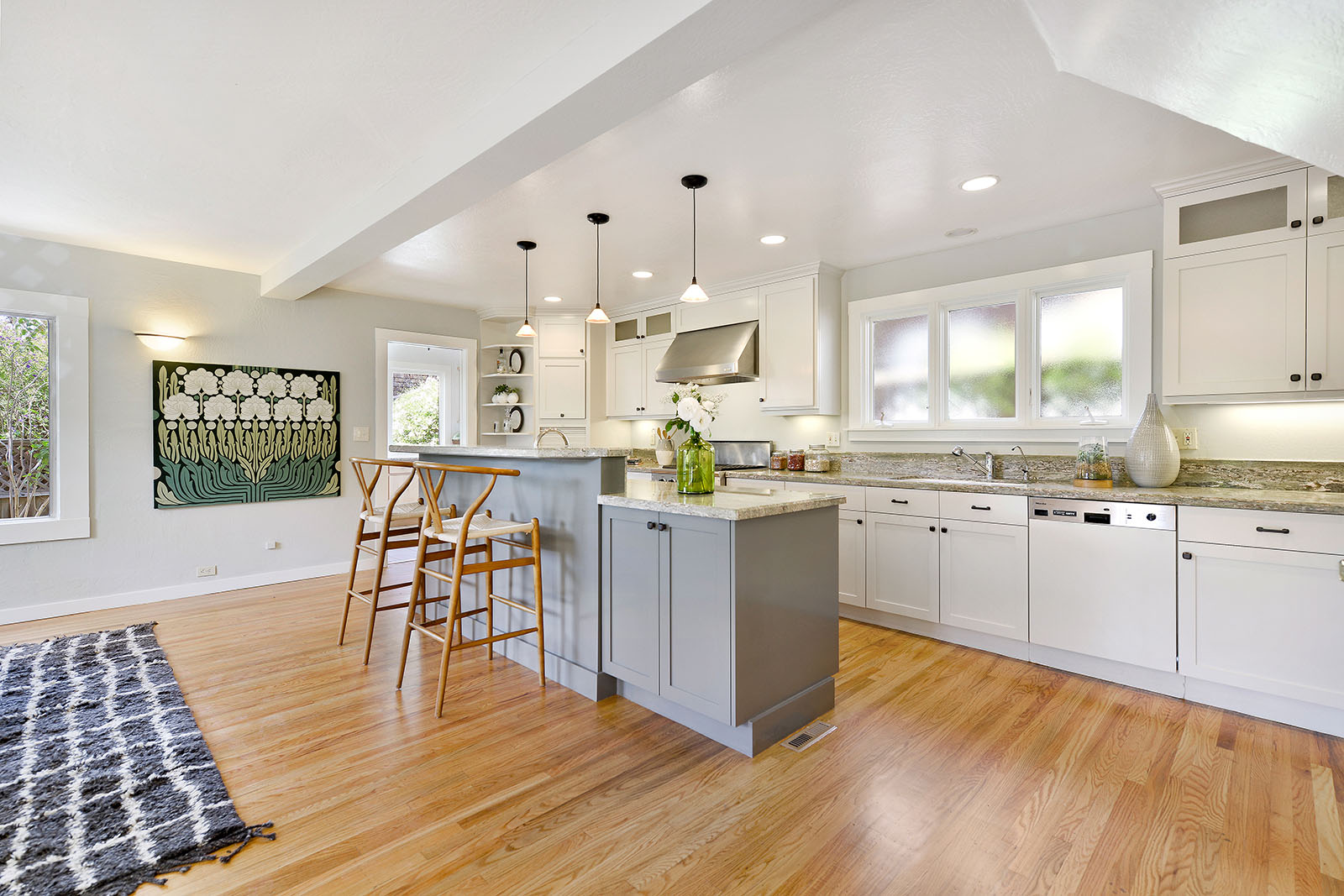 Image number 1 for slideshow of 474 Hardy St. Oakland CA 94618