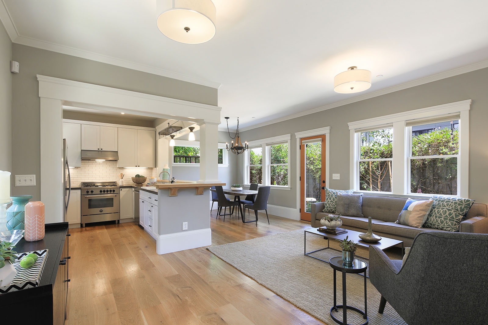 Image number 2 for slideshow of 1911 Ninth Street