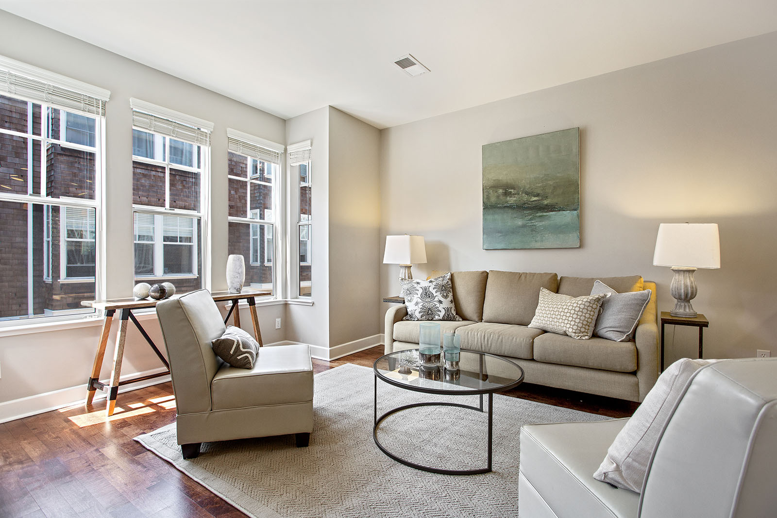 Image number 2 for slideshow of 1334 Eddy Street, San Francisco