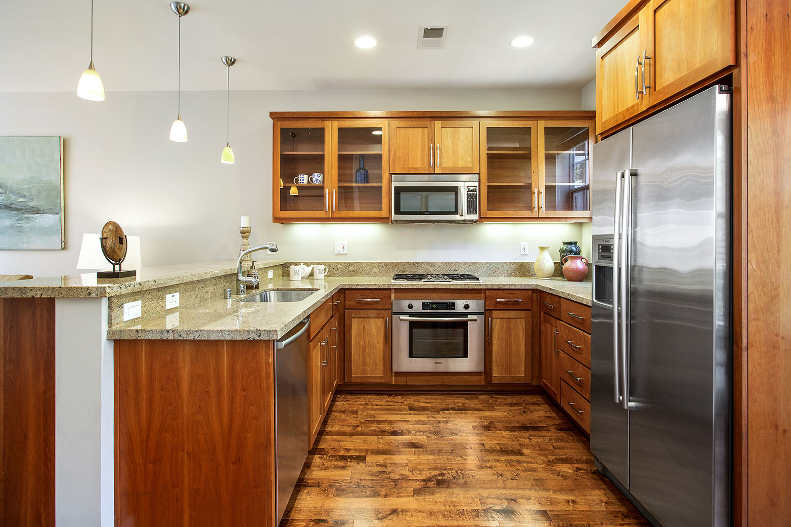 Image number 3 for slideshow of 1334 Eddy Street, San Francisco