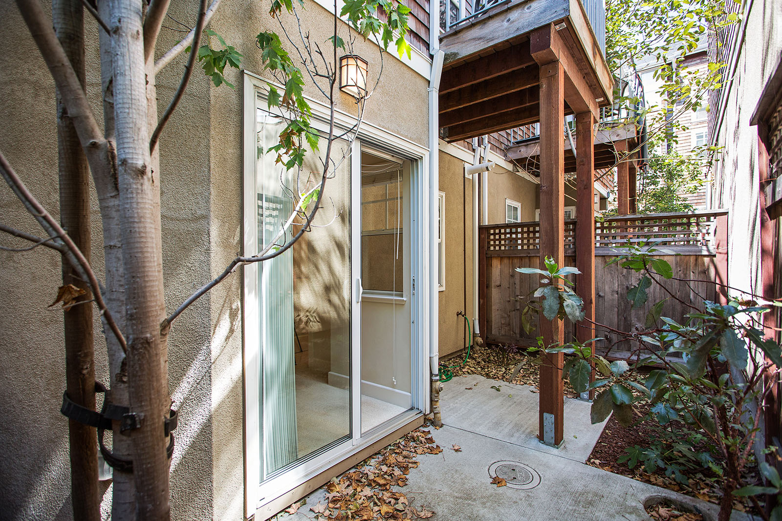 Image number 4 for slideshow of 1334 Eddy Street, San Francisco