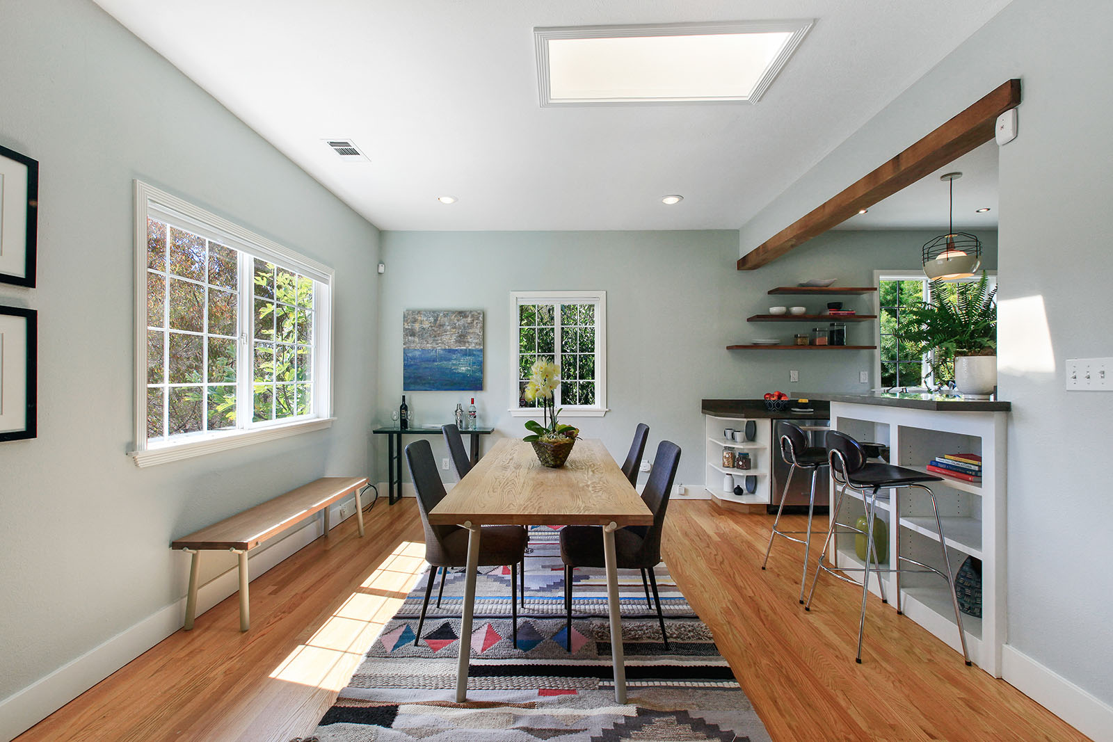 Image number 2 for slideshow of 840 51st Street Oakland CA 94608