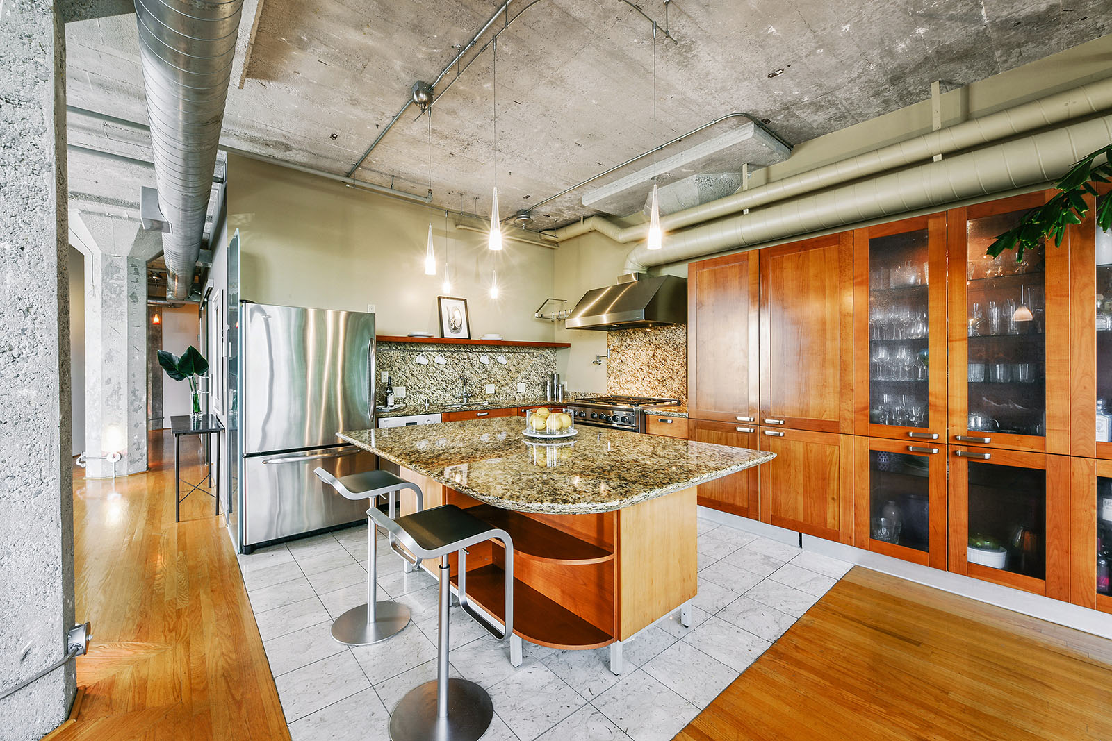 Image number 2 for slideshow of 737 2nd Street #202, Oakland -