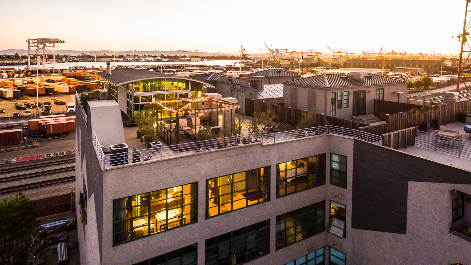 Image number 4 for slideshow of Oakland, CA -