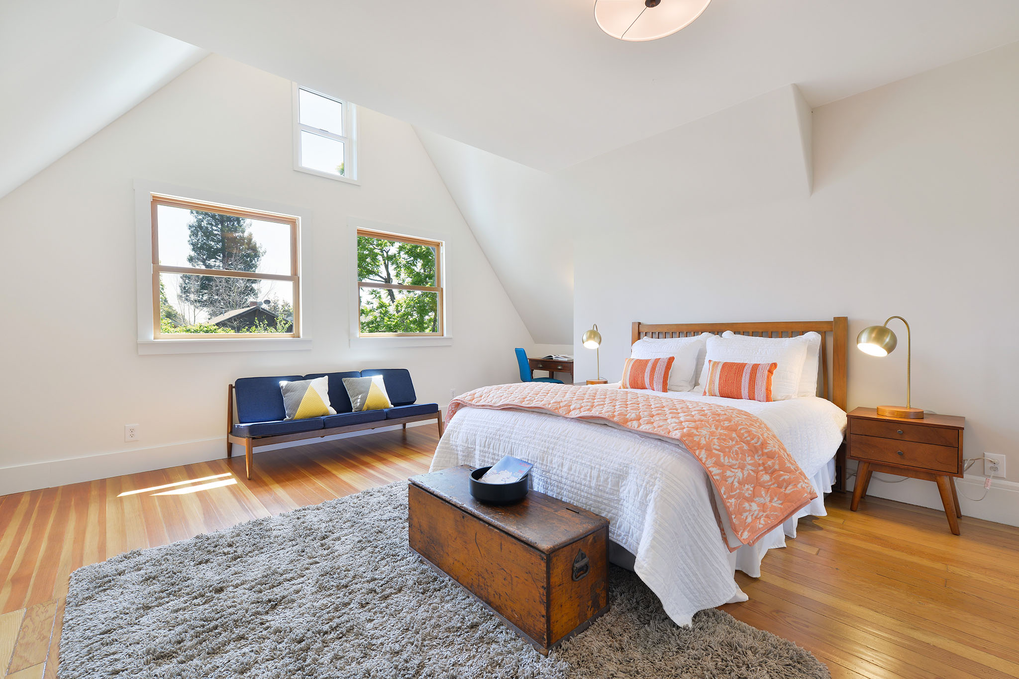 Image number 3 for slideshow of 2210 Derby Street