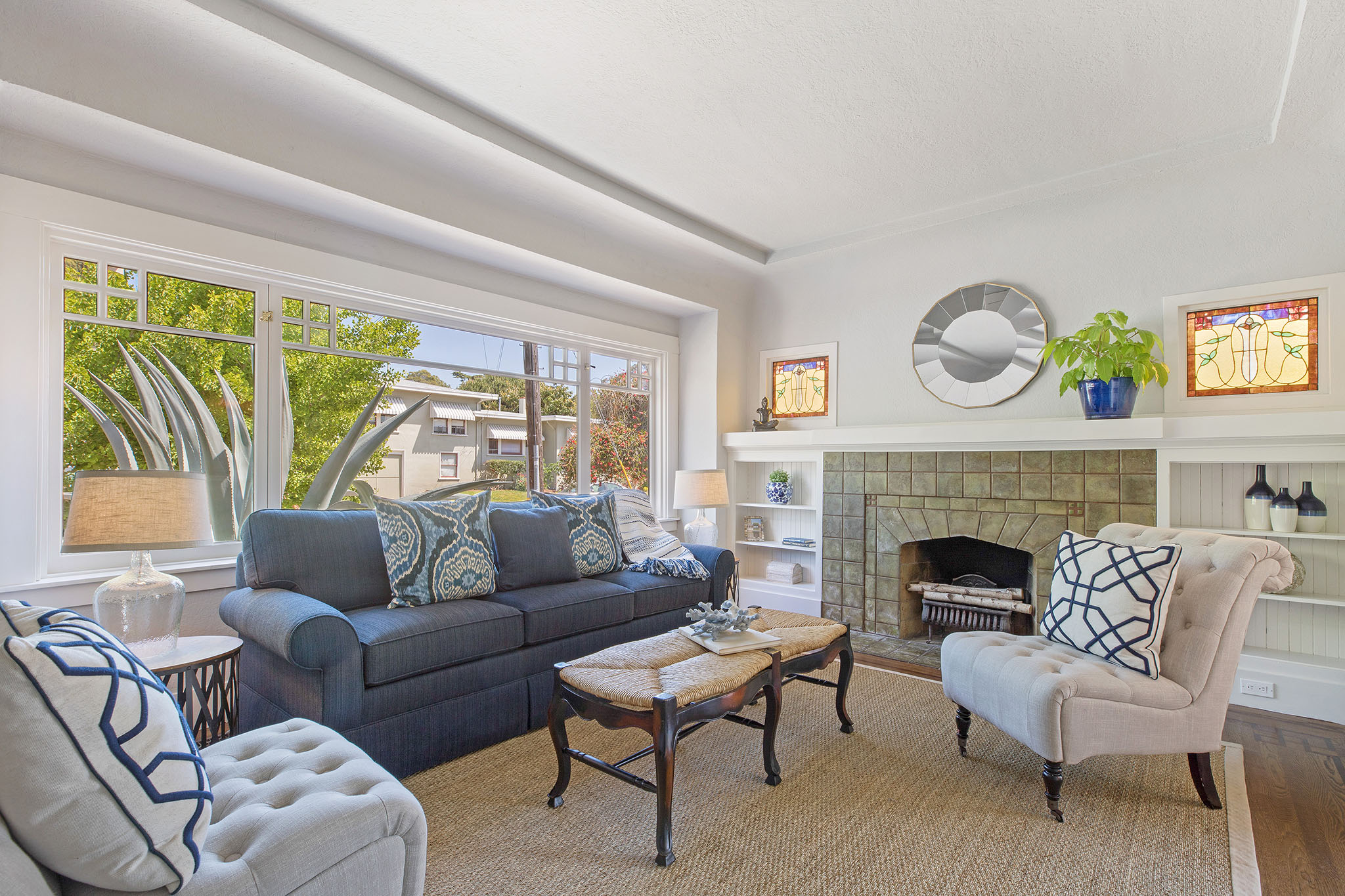 Image number 2 for slideshow of 5321 Thomas Avenue