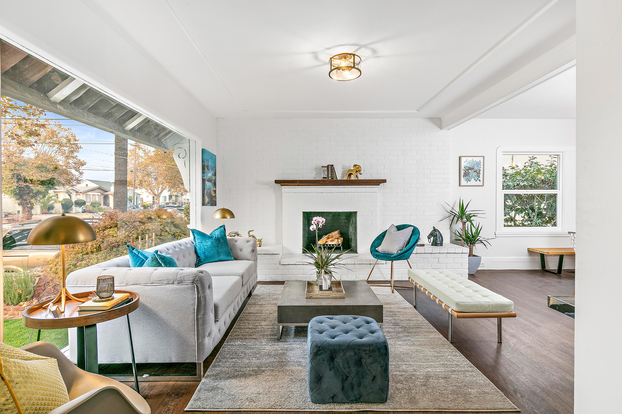 Image number 2 for slideshow of 2460 Havenscourt Boulevard