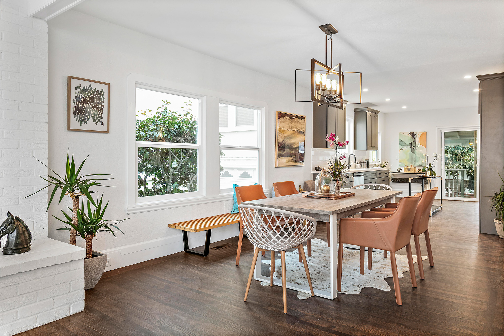 Image number 4 for slideshow of 2460 Havenscourt Boulevard