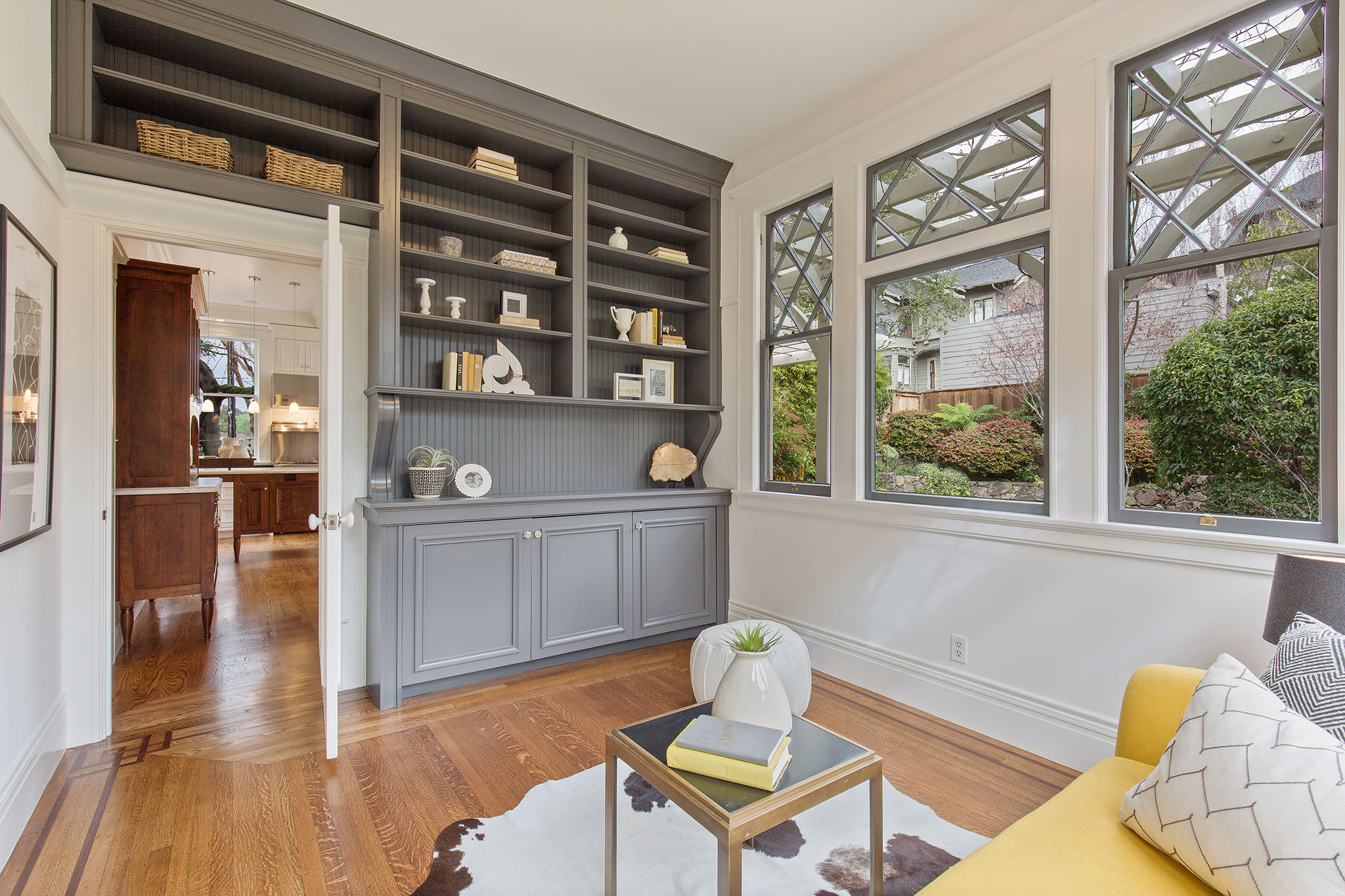 Image number 4 for slideshow of 6 Mesa Avenue