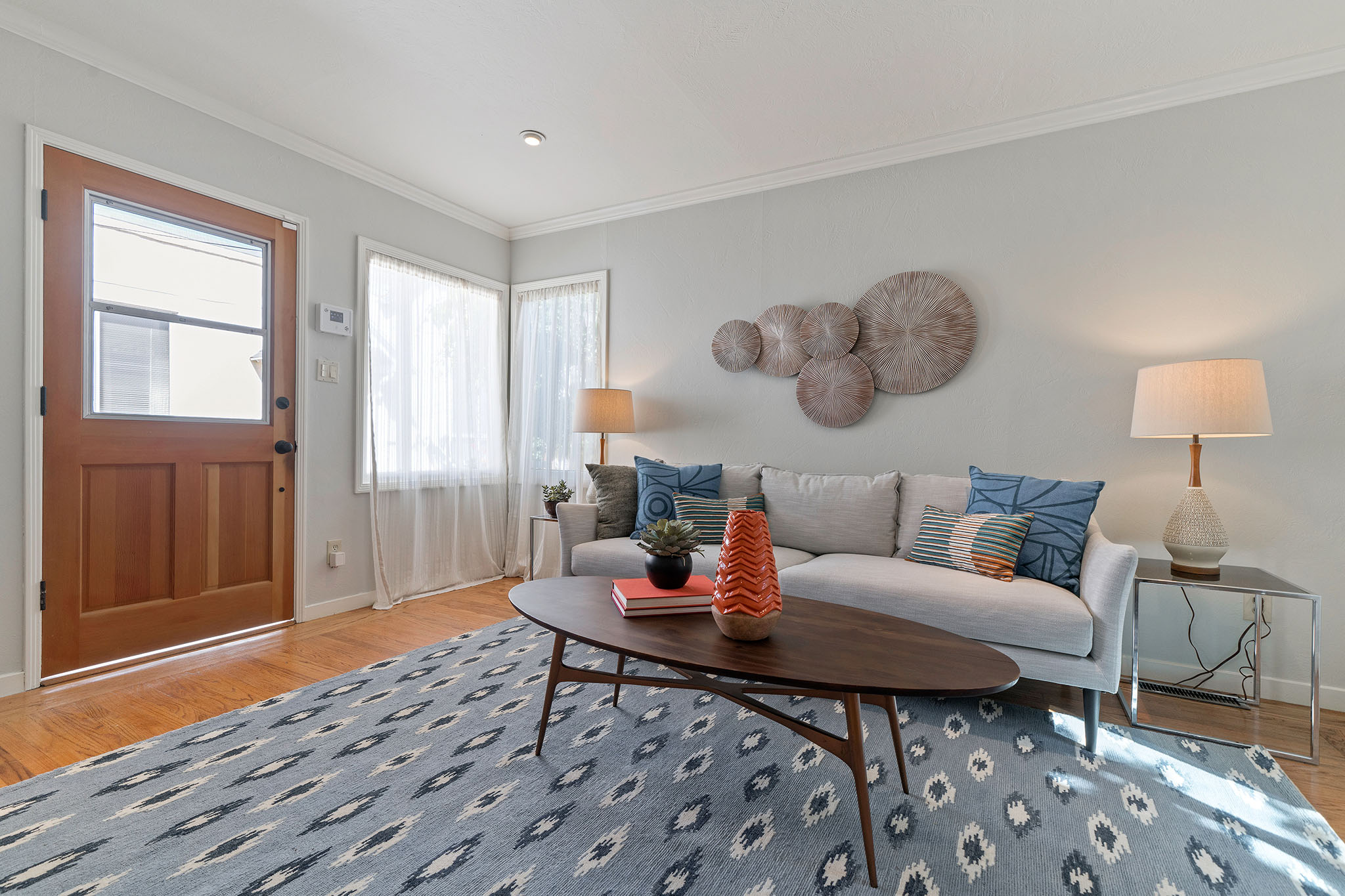 Image number 3 for slideshow of 648 Cornell Avenue