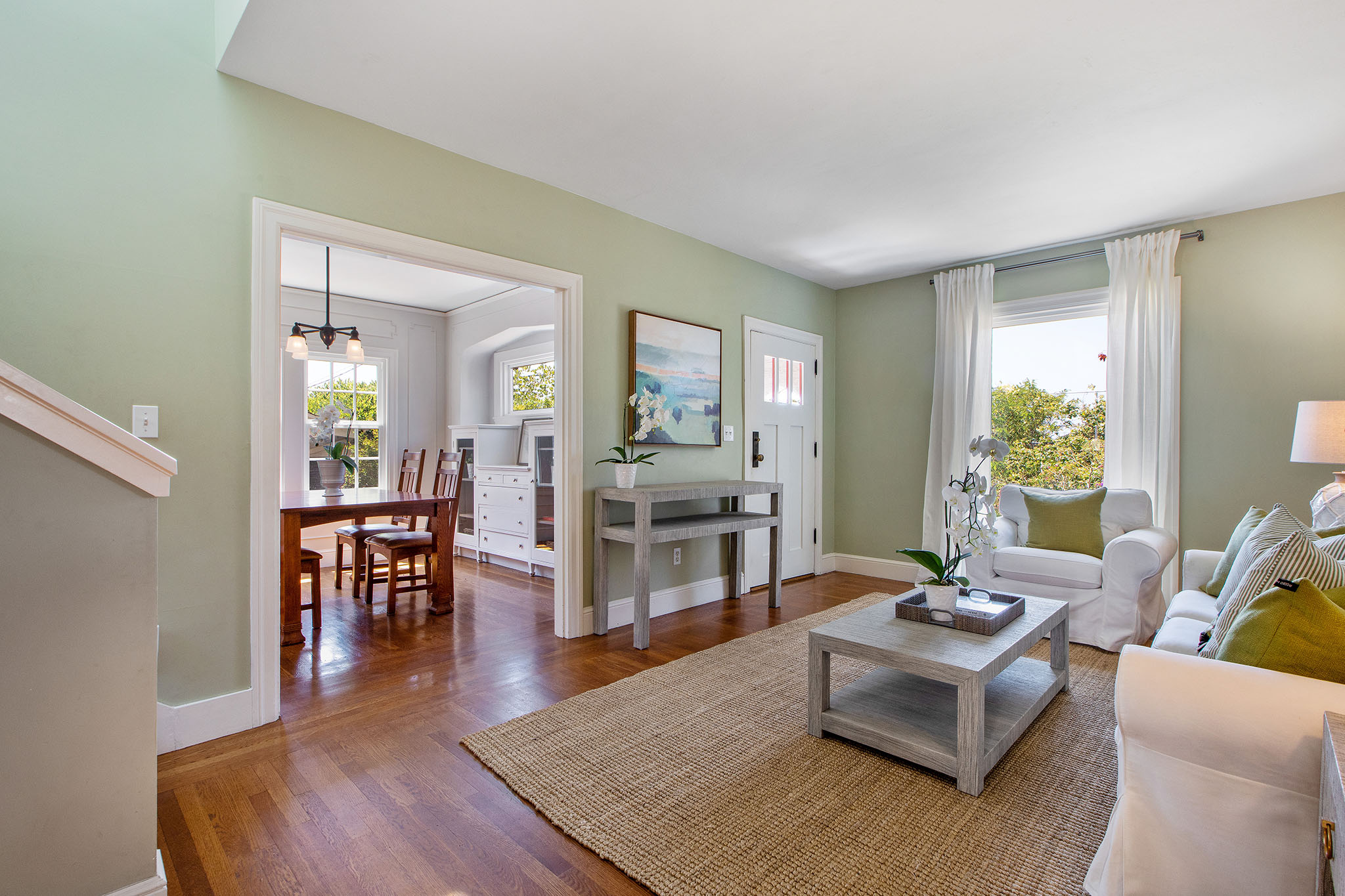 Image number 2 for slideshow of 1025 Curtis Street