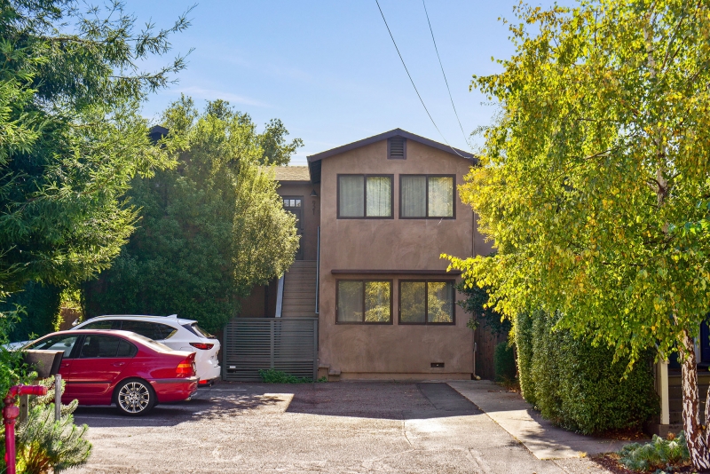 Cover Image for 919 46th Street presented by Anne Brandon