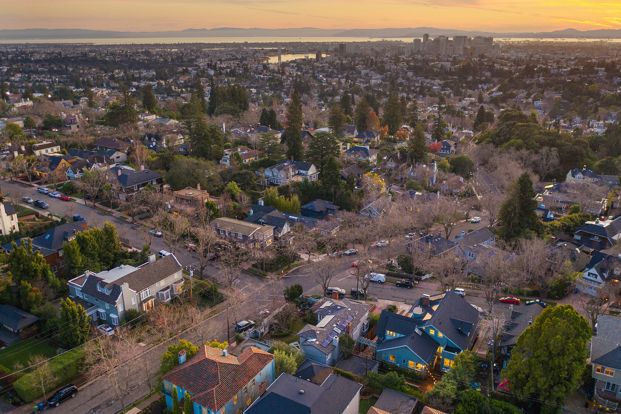 Image number 6 for slideshow of 138 Bonita Avenue