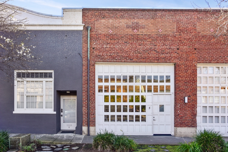4300 Horton Street #5