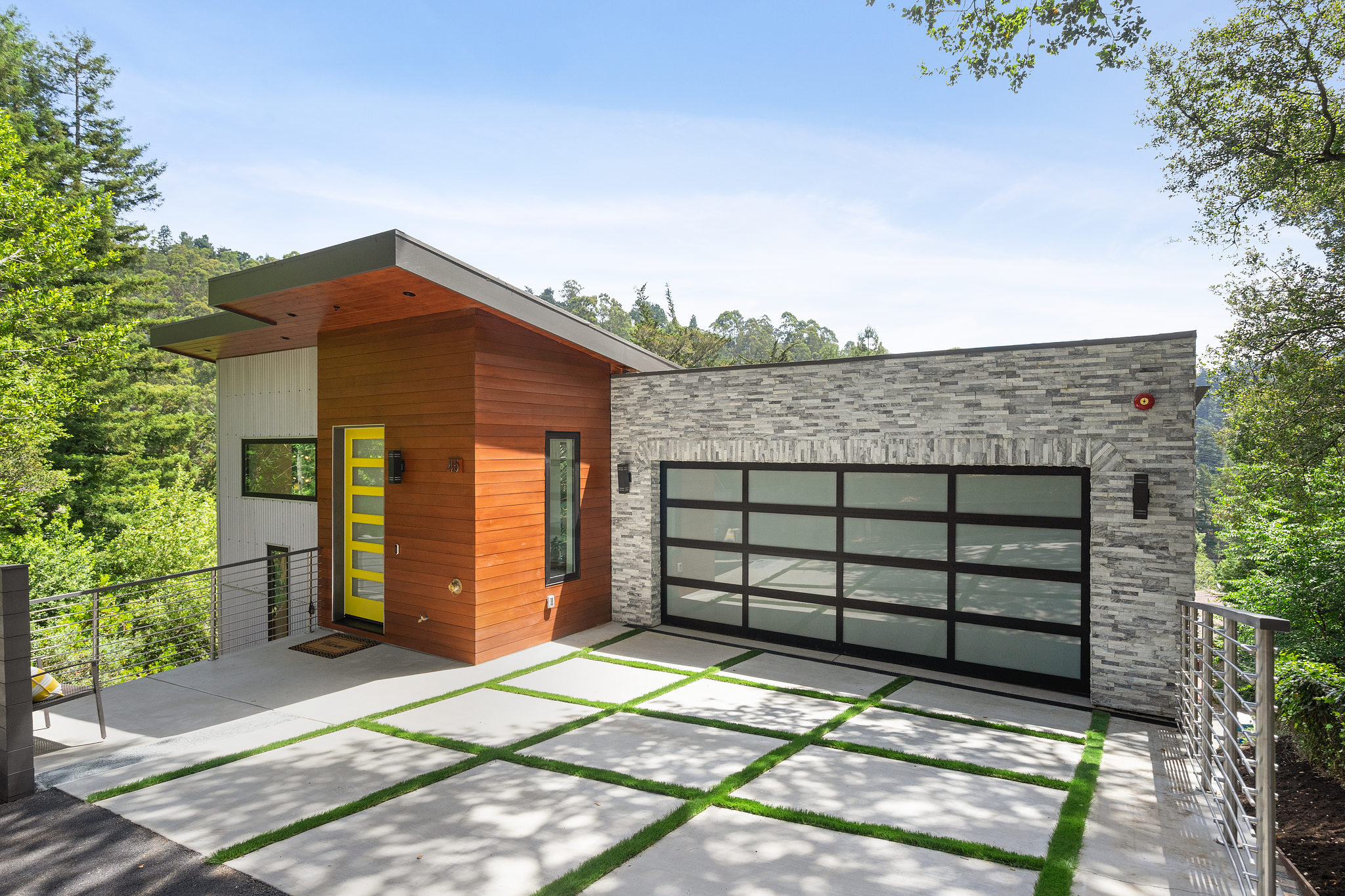 Image number 1 for slideshow of 45 Homeglen Lane