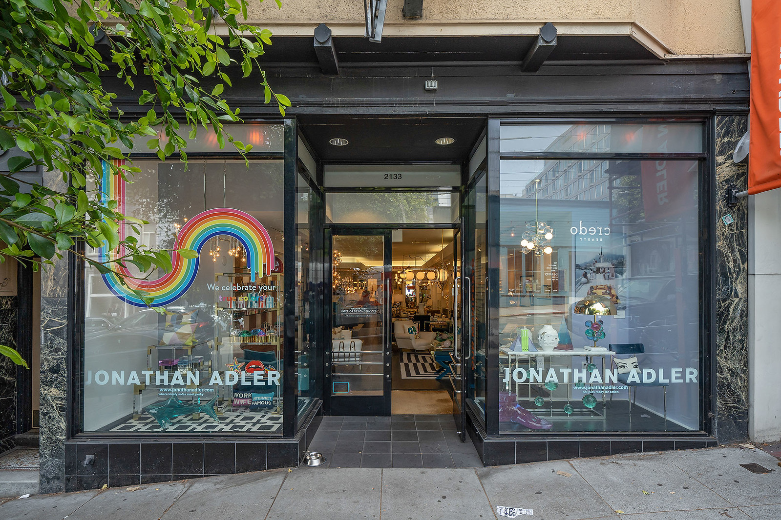 Neighborhood Gallery