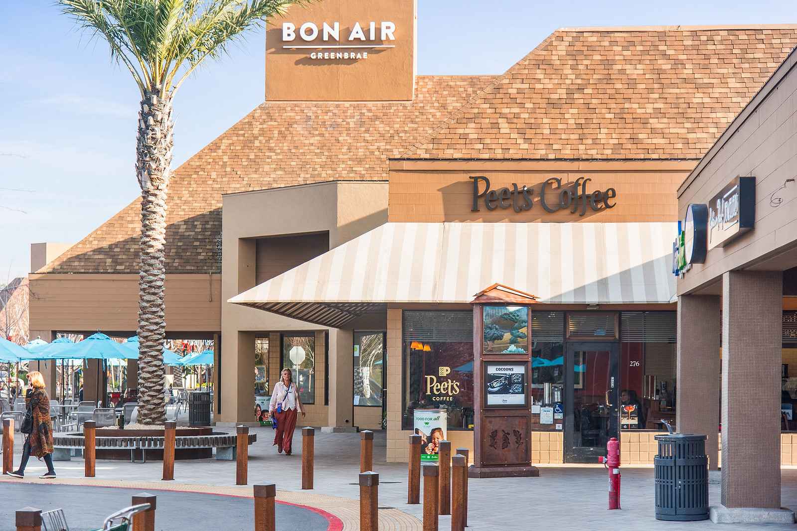 Neighborhood Gallery