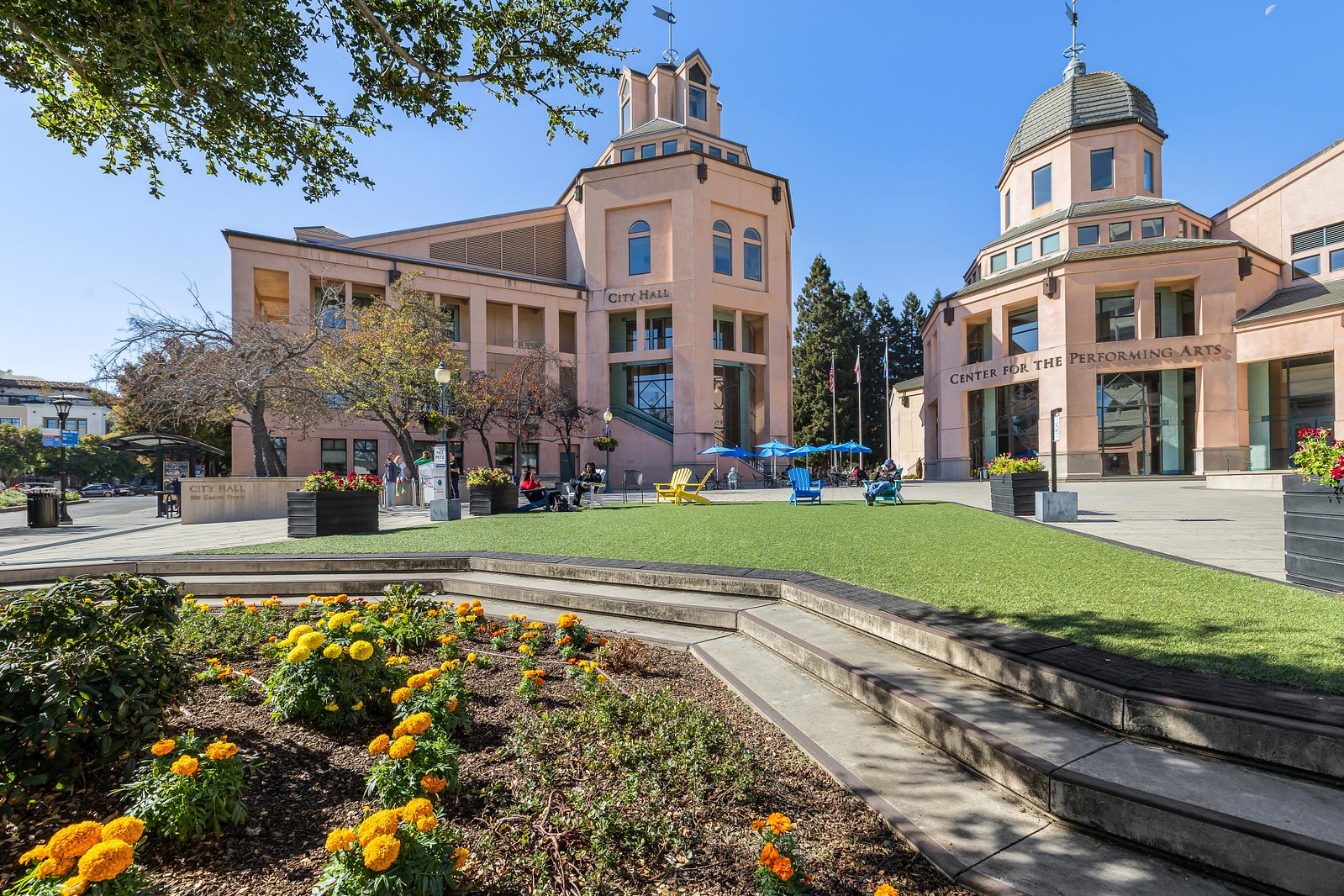 Cover Image for 1631 Spring Street presented by Ryan LeDoux