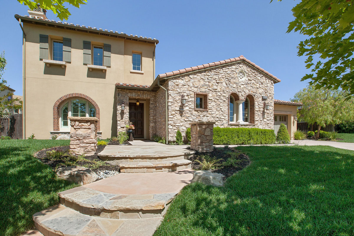 Image number 1 for slideshow of 339 Golden Grass Drive