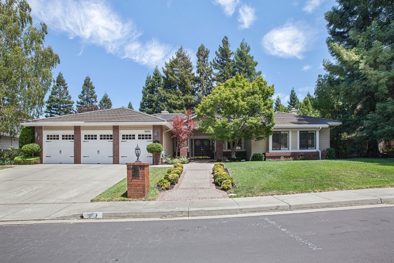 1003 Jennifers Meadows Court