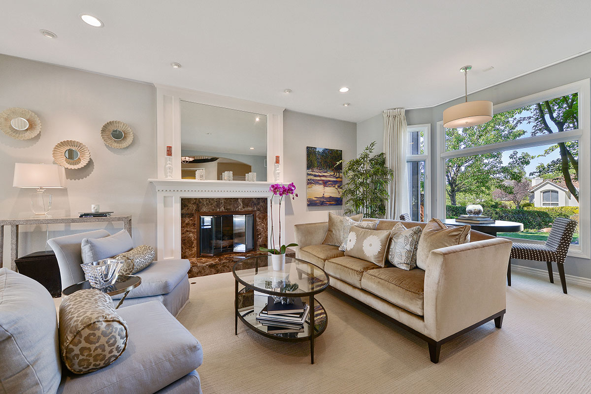 Image number 2 for slideshow of 170 Edinburgh Circle